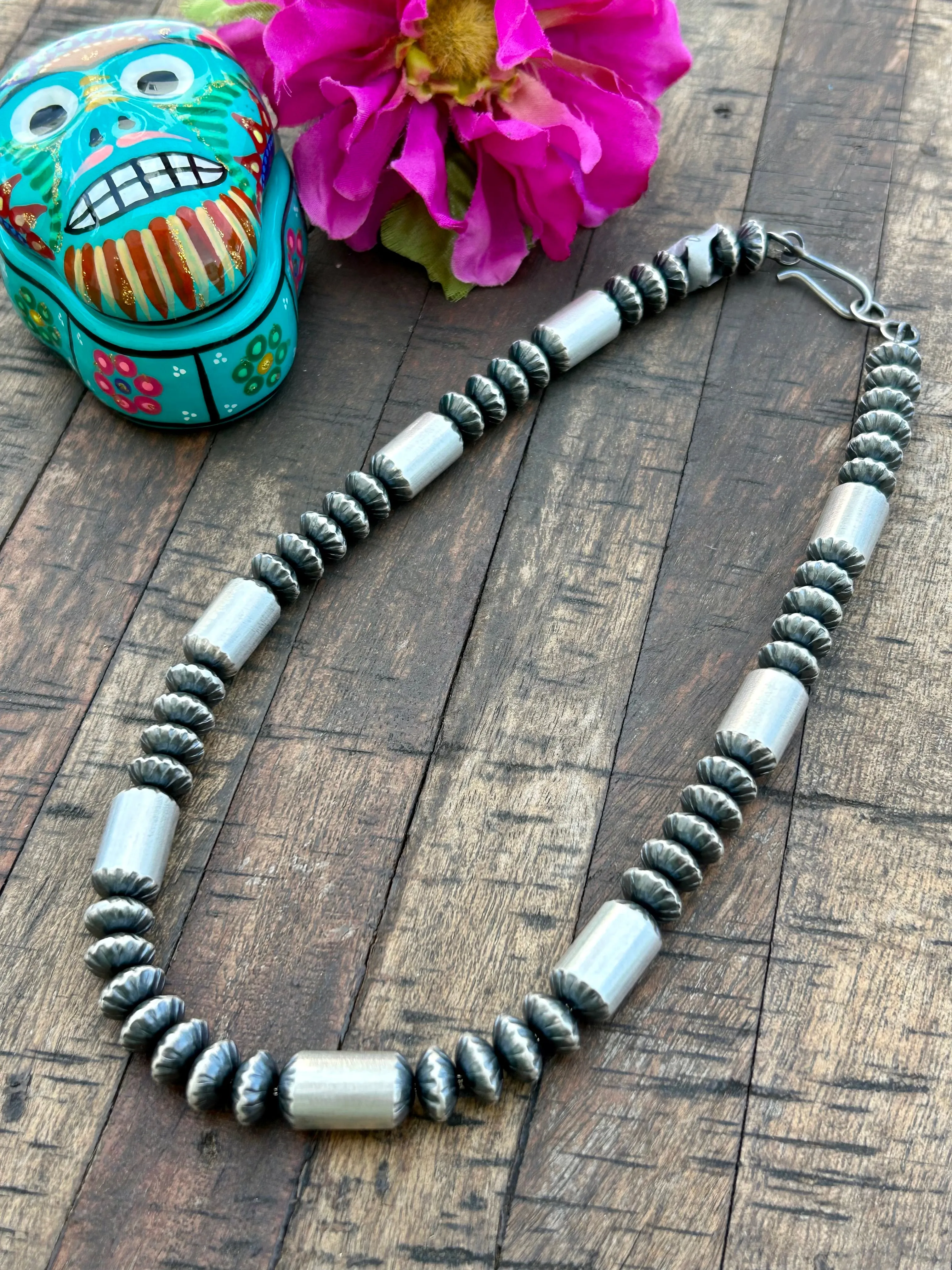 18" Horse Pill and Stamped Navajo Pearl Necklace