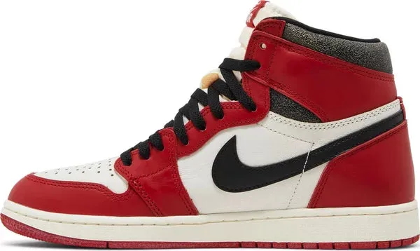 Air Jordan 1 Retro High OG 'Chicago Lost & Found' Sneakers for Men