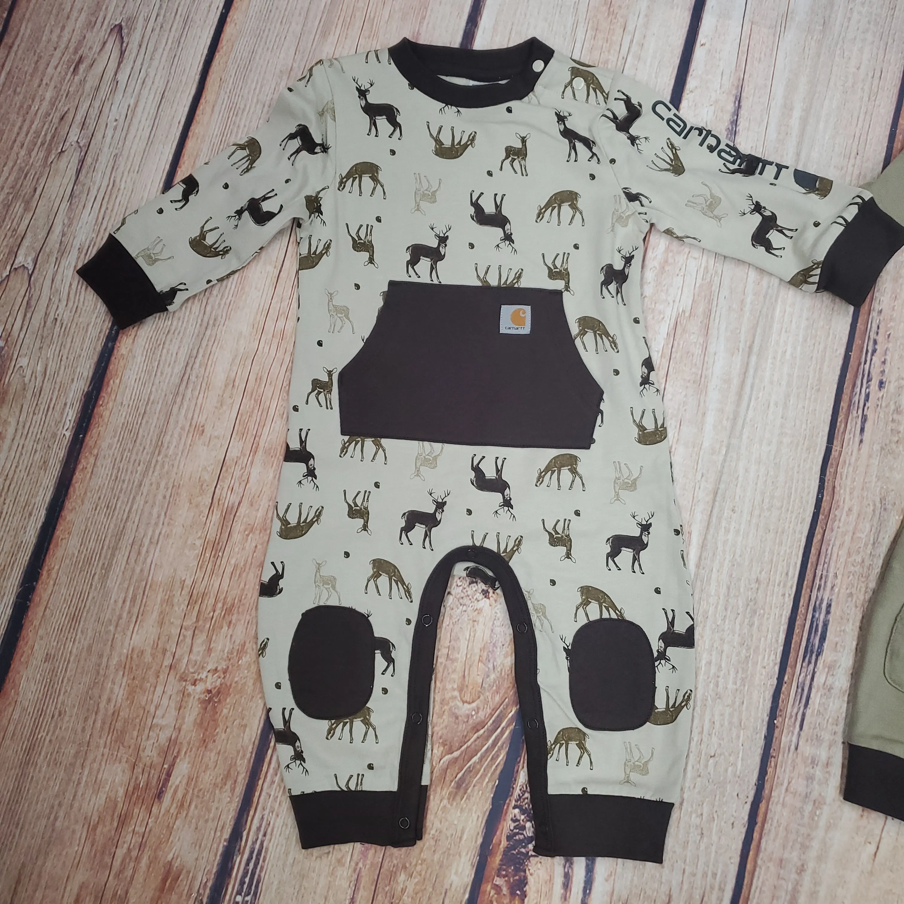 CARHARTT 2 PACK DEER PRINT COVERALL SET