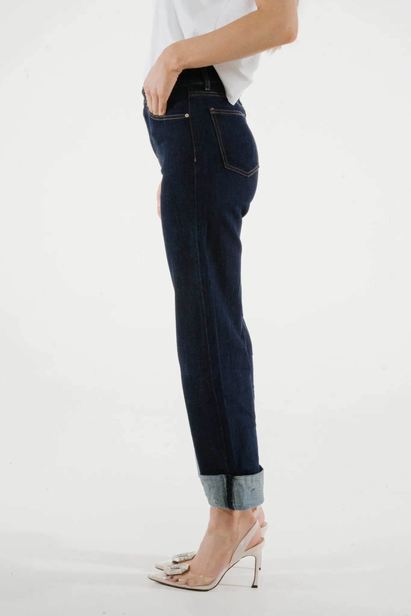 Cindy Cuffed Hem Jean In Dark Wash