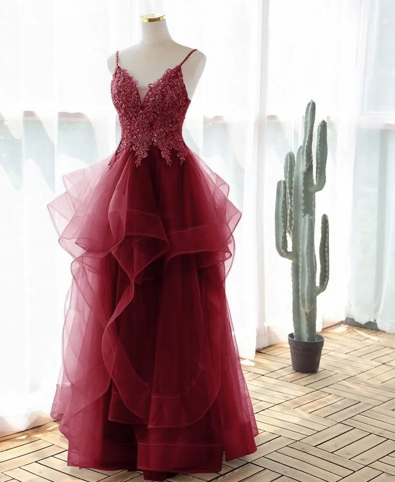 Fashionable Charming Evening Dress