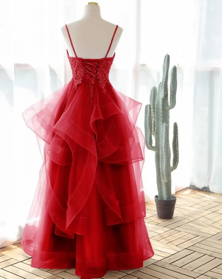 Fashionable Charming Evening Dress