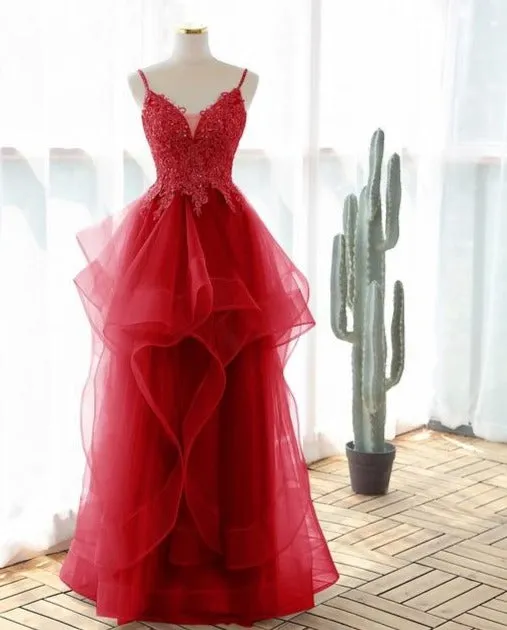 Fashionable Charming Evening Dress