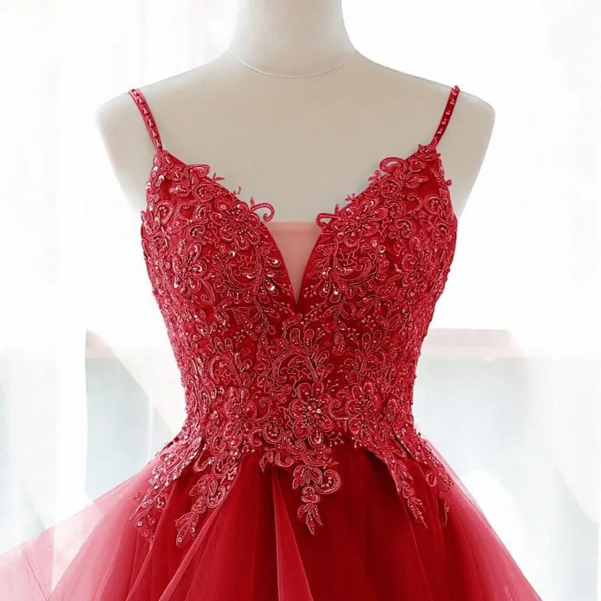 Fashionable Charming Evening Dress