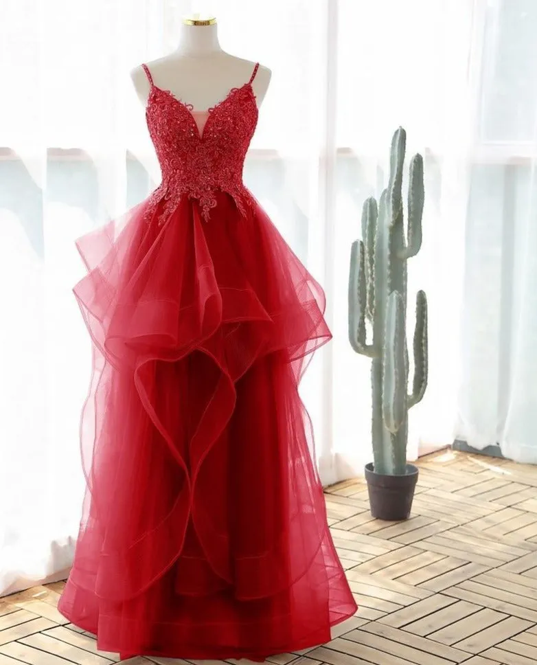 Fashionable Charming Evening Dress