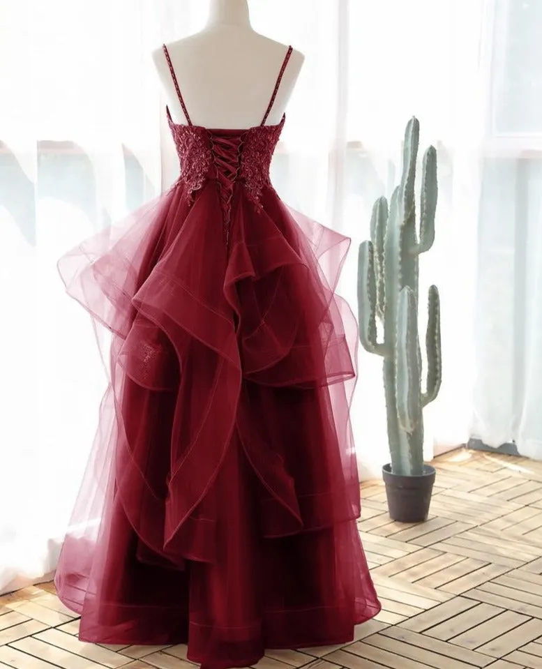 Fashionable Charming Evening Dress