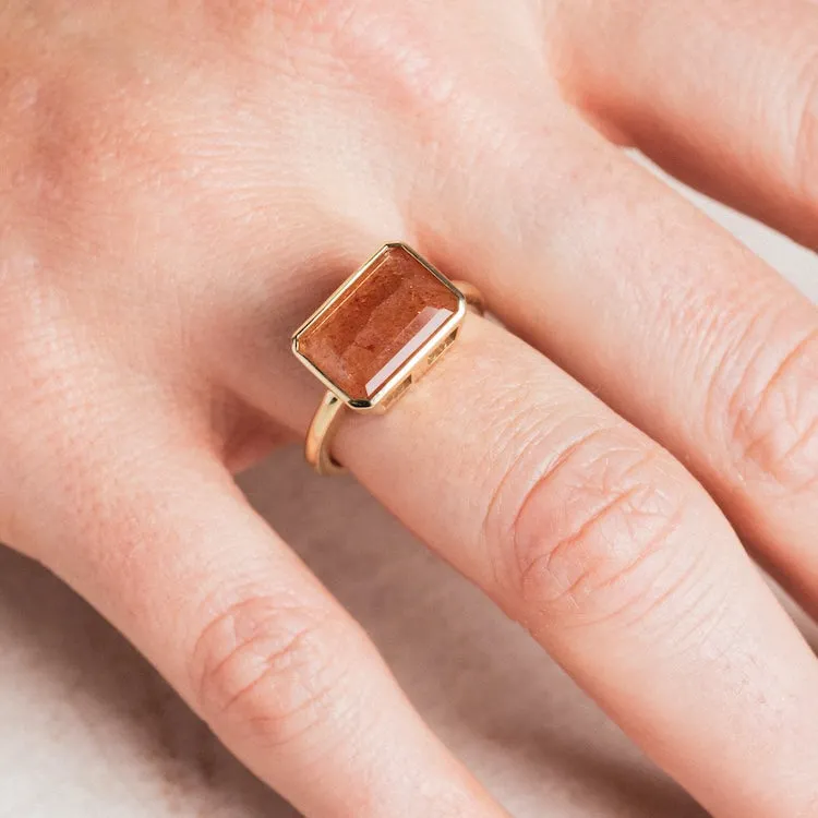 Jojo Sunstone Ring