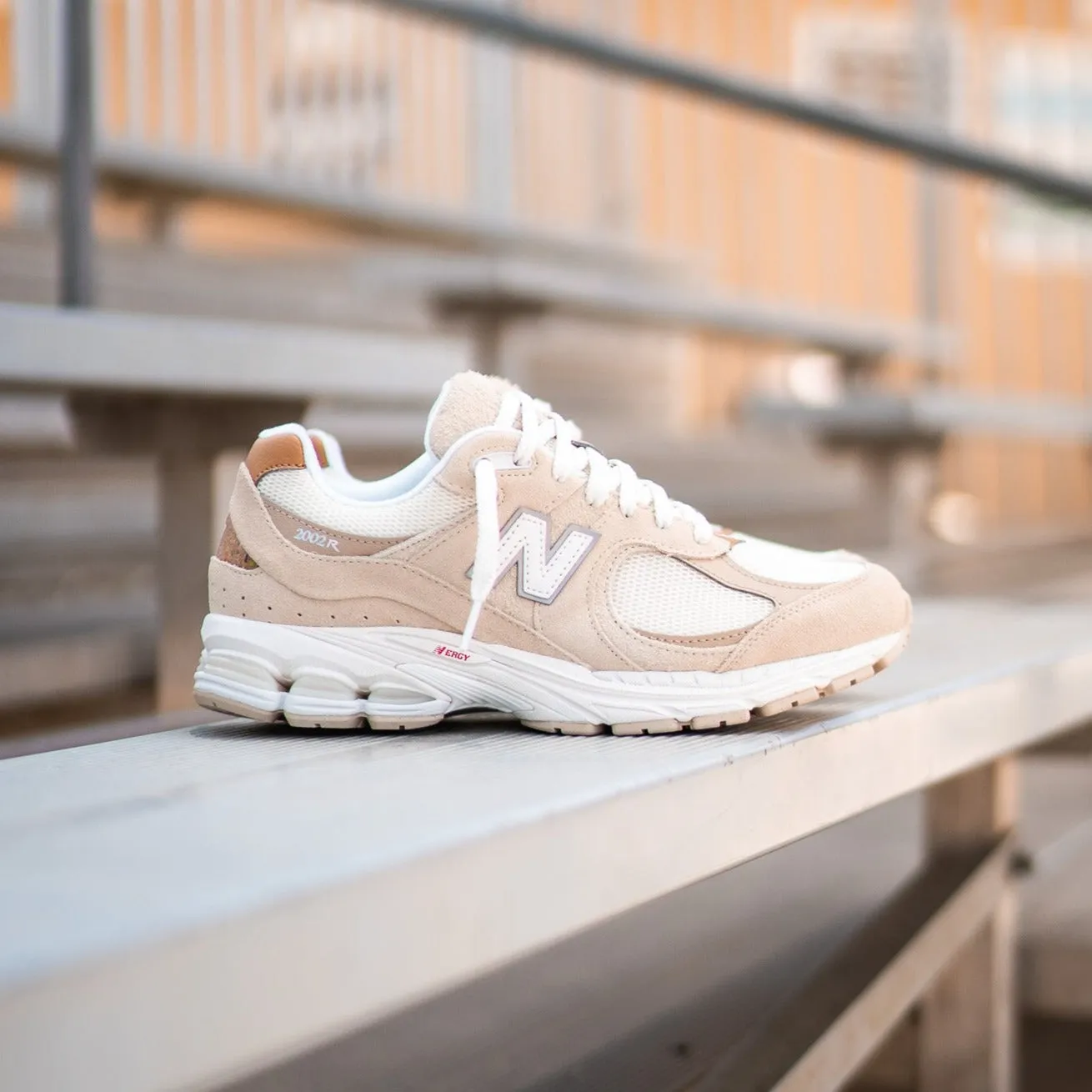 Mens New Balance 2002R (Cream) - M2002RSC