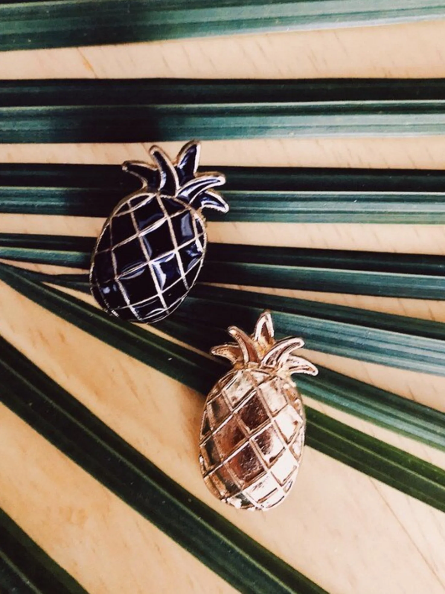 Pineapple Pin